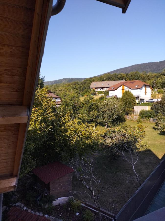 Logement Entre Lac Et Montagne Άννεσι Εξωτερικό φωτογραφία