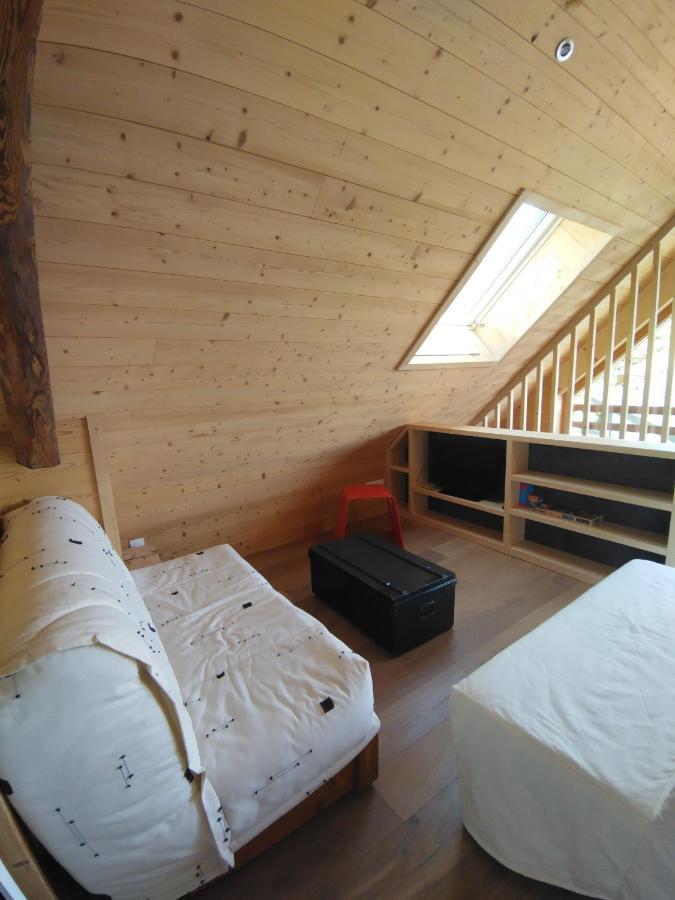 Logement Entre Lac Et Montagne Άννεσι Εξωτερικό φωτογραφία